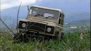 preview picture of video 'RC adventures Land rover defender 90'