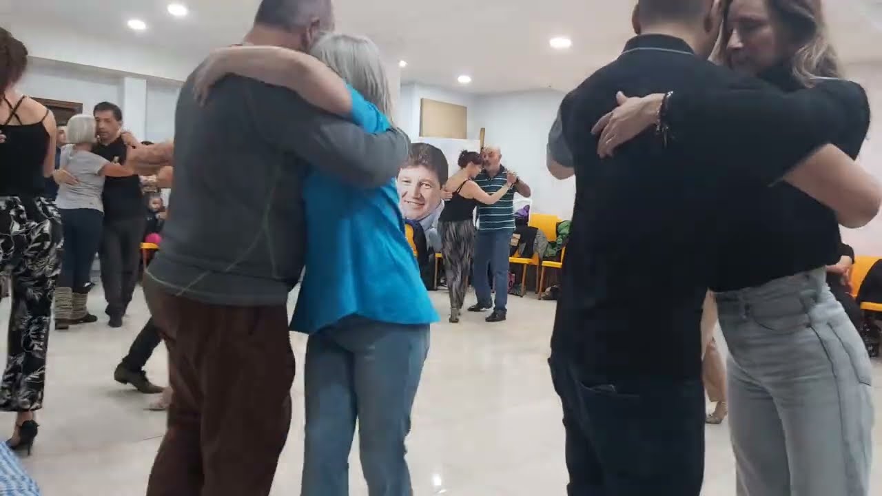 Ay Aurora (Vals) D'Arienzo Echagüe❤️TDJ Aldo Orrego☃️Mate Milonguero de Ushuaia🧉30/04/23 🇦🇷