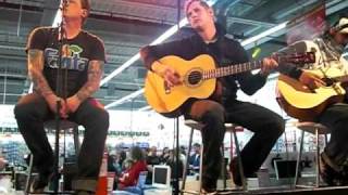 Takida - Jaded (live akustiskt @ media markt 23/5)