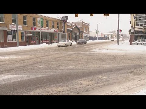 Grand Rapids winter storm update at noon