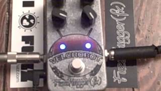 Video thumbnail for Velcrobot by MagicLawnChair