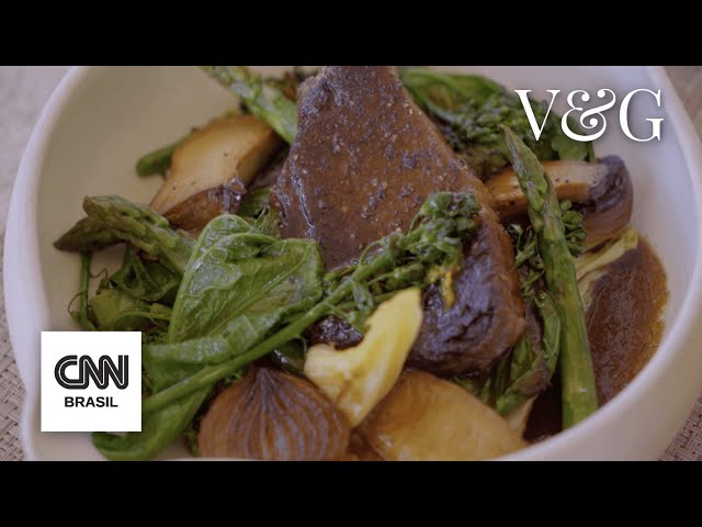 Como preparar uma receita de entrecôte de boi com verduras e legumes