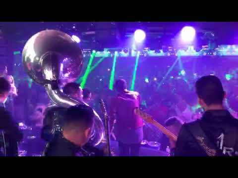 Adriel Favela feat. Javier Rosas- La Escuela No Me Gustó - Lakewood, California