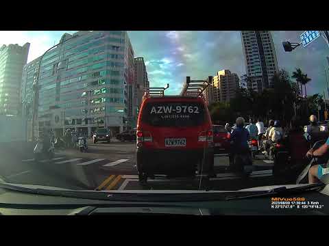 2023-08-09__17-28-32 intersection overflow, lets move all at once