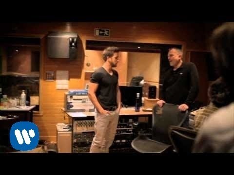 Miguel Bosé - Making of Papitwo Pablo Alborán