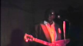 Albert King live at The Stanhope House May 26,1988 CROSSCUT SAW from old VHS camera