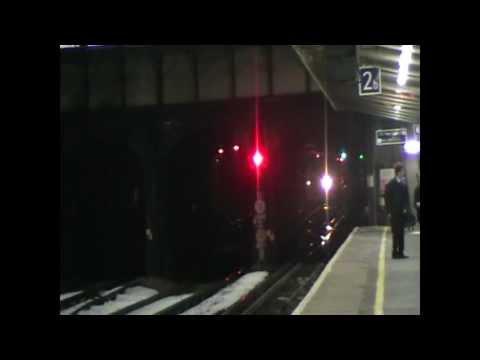 DRS 37069 + 37038 Pass Tonbridge In The Snow Working 6M95