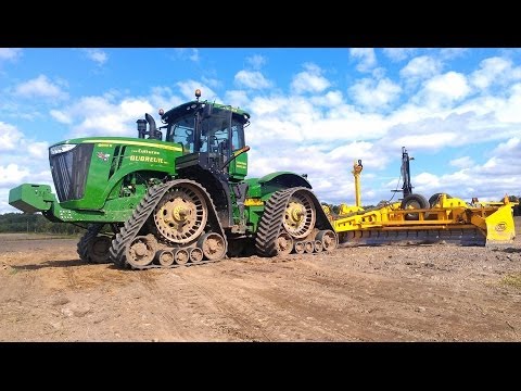 Download Youtube to mp3: 9560R Soucy Tracks, land leveling, nivellement