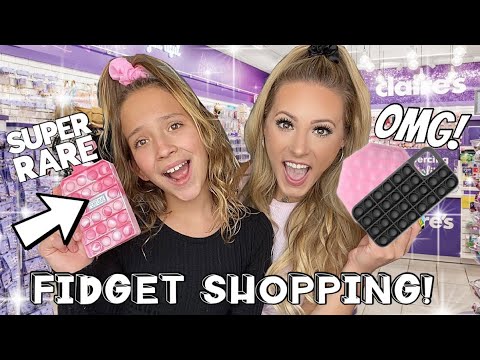 FIDGET SHOPPING AT CLAIRS FOR THE FIRST TIME! 😱🤑