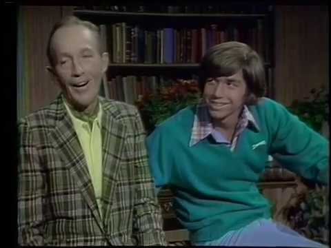 Bing and the Crosby Family Sing the "Crosby Ancestry Song" - Last Christmas Show 11/30/77