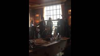 Alain Clark - Someone to Hold - Spijkers met koppen