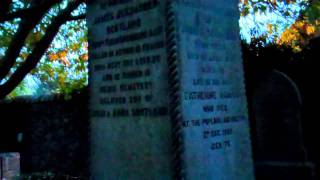 preview picture of video 'Tour Haunted Scotland Abernethy Graveyard'