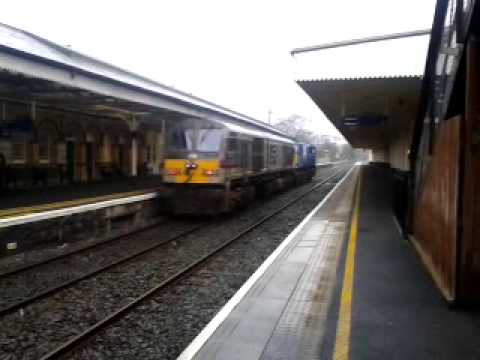 112 Hauls failed 201 class loco no.230 past Lisburn 8/2/13