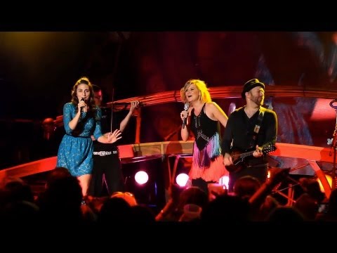 Sugarland and Sara Bareilles cover "Come On Eileen"