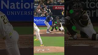 Mason Miller's fastball & slider look almost identical out of his hand ????
