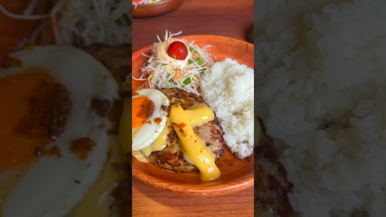 LUNCH AT BIKKURI DONKI NAMIS ANG YUMMY HAMBURGER ☺️