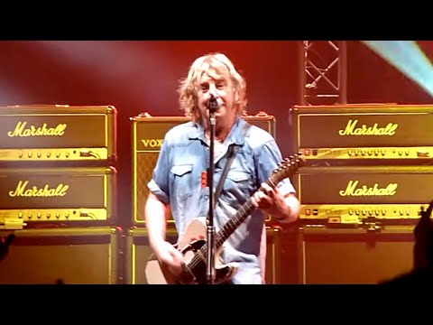 Status Quo-Caroline [New Sound](Hammersmith 29/03/14)