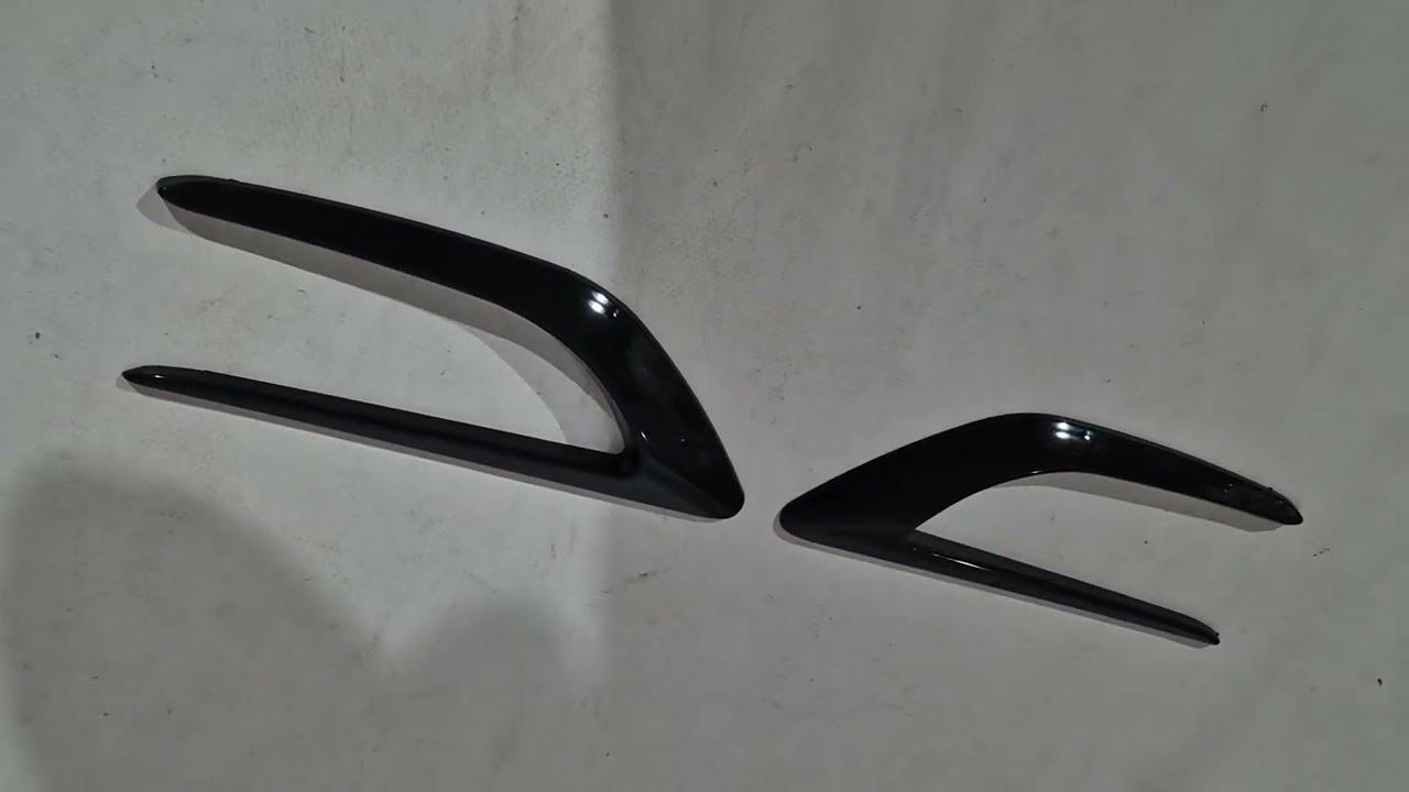 Универсальные боковые воздухозаборники DPT V-2 (ABS) (2шт) (Черный Глянец) Video 1