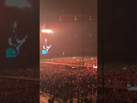 Welcome to the stadium rock show thumbnail