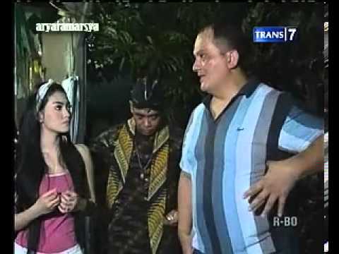 Mister Tukul -  Jejak Peninggalan Suzanna [ 13 April 2013 ]