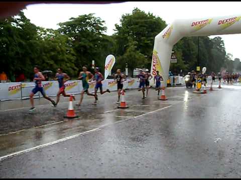 2011 Dextro Energy London Triathlon - Run leg, Elite men's race - Hyde Park.