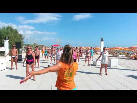 Radio Tiburon Holiday Centro Turistico Summer 2017  Luca Costantino