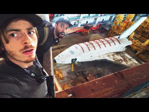 EXPLORING SPACE SHUTTLE ABANDONED ( Baikonur space station)
