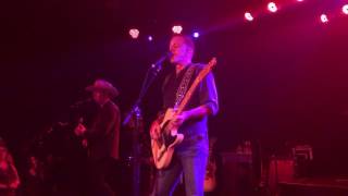 Kiefer Sutherland band playing All She Wrote at the R