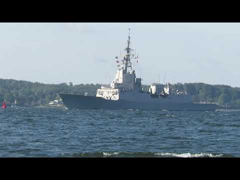 Fragata F105 Cristóbal Colón de la Armada Española