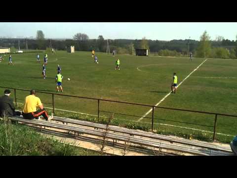 23.04.2011 - Orzeł Dąbie 0 - 1 KS Giebło - Rozgrzewka