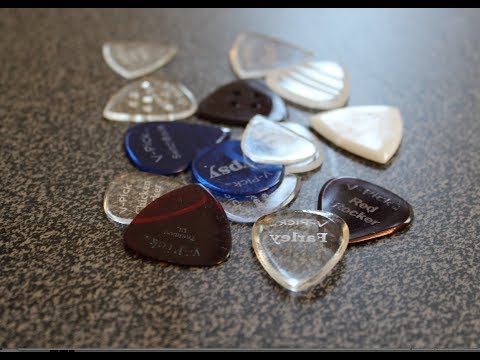 V - PICKS It's All About Tone - Robert Baker