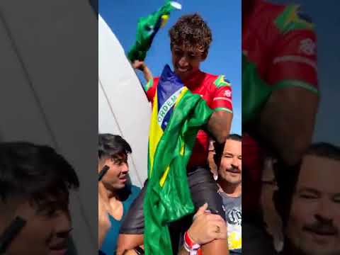 Comemoração EMOCIONANTE de Filipe Toledo e Samuel Pupo! | Religion Of Sports BR | #Shorts
