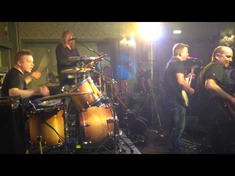 Four Worried Men - Hedworth Hall 13/12/13 pt2