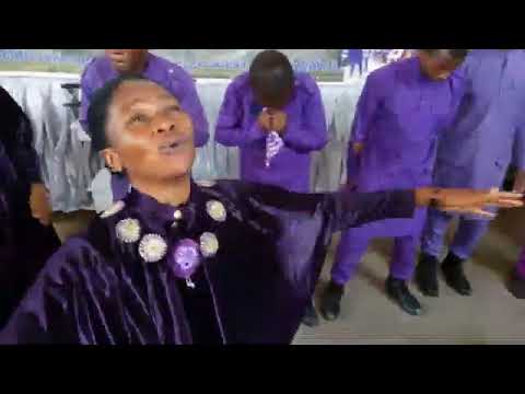 Mama Mbarikiwa - Nimekombolewa na Yesu tenzi