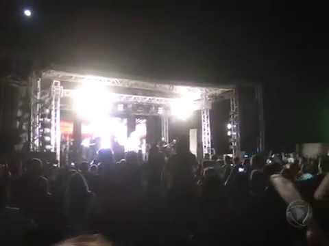 Dezenas de pessoas prestigiam show do Padre Alexandro Campos em Confresa