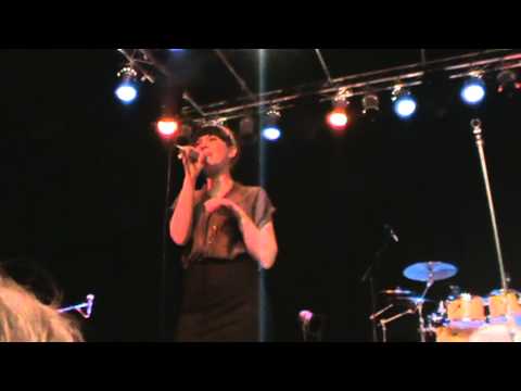 Kamilia Amélie- "Little Darling" Supporting Lukas Graham, Elværket 7/4-2012