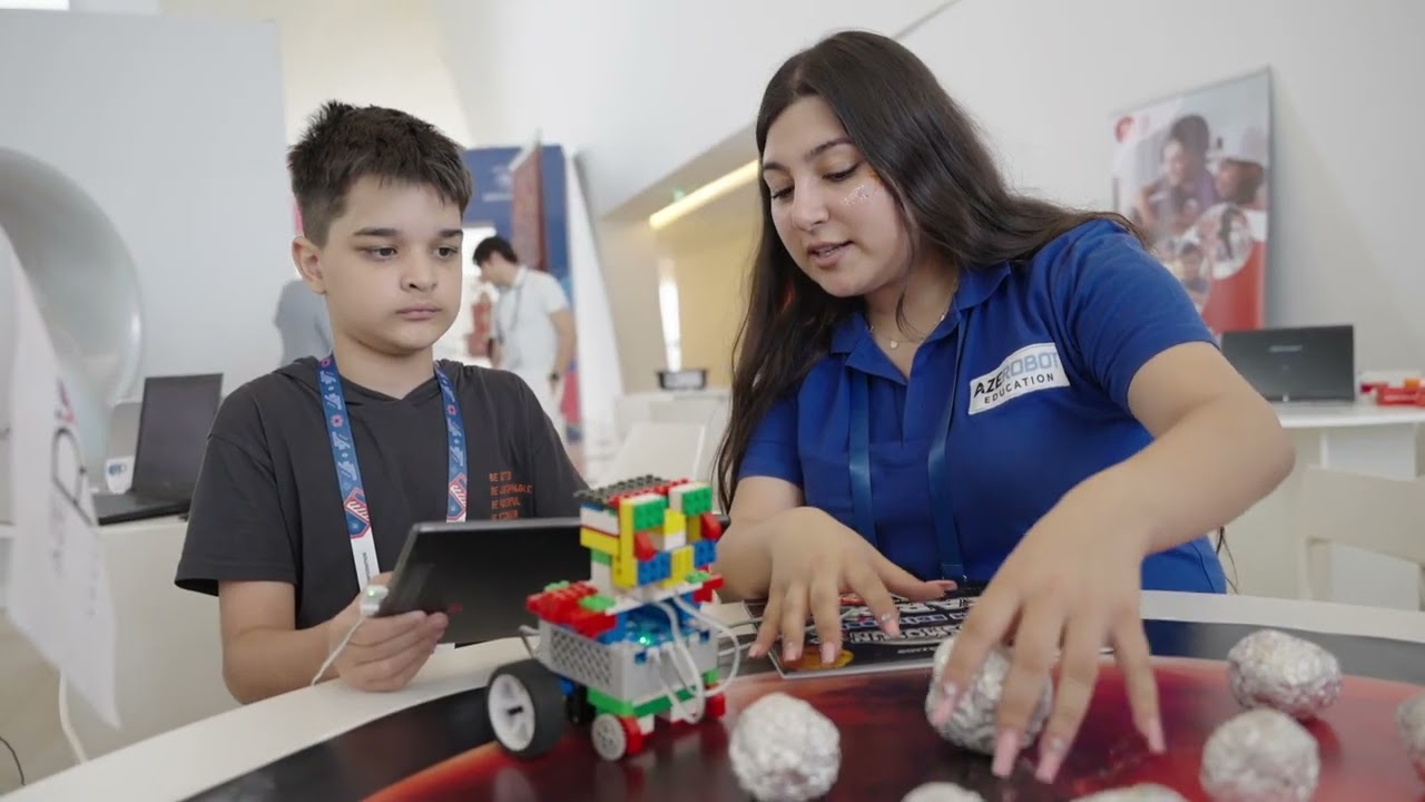 Benefisiarlarımızın beynəlxalq astronavtika sərgi pavilyonuna ekskursiyasından yaddaqalan anlar