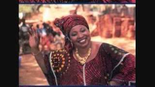 Djeneda Diakite - Taoume Maide (Divas of Mali:Great Vocal Performances From A Fabled Land)