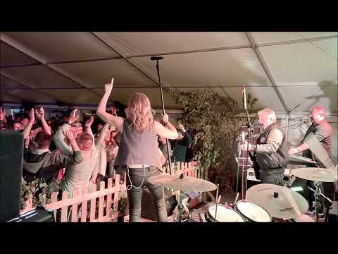 2023 05 29   00:38 Uhr  Der goldene Reiter Finale - HEINZ BAND