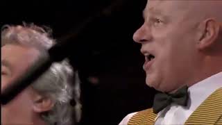 Sit on my face - Monty Python (Concert for George)