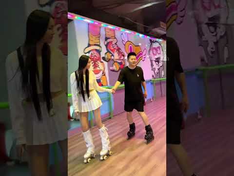 Short film entertainment fun roller skating video every day #134