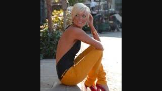 Tami Chynn Feat. Voicemail - Watch Me Wine ( 2oo8 )