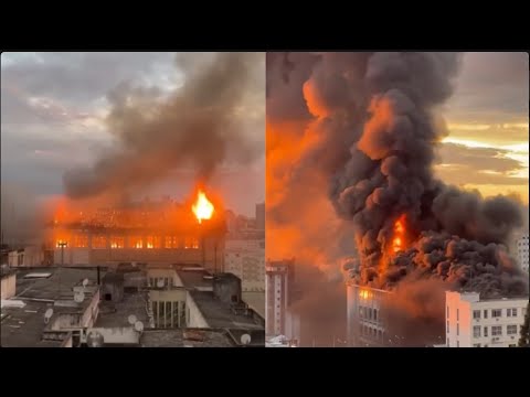 INCÊNDIO DE GRANDES PROPORÇÕES ATINGE COLÉGIO CENTENÁRIO EM SANTA MARIA - REGIÃO CENTRAL DO RS!
