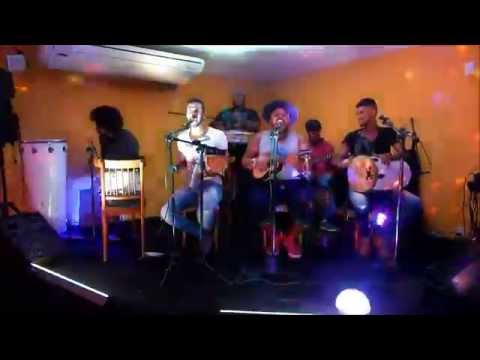 Malandro Sou Eu / Sonhando Sou Feliz - Grupo 10&Faixa