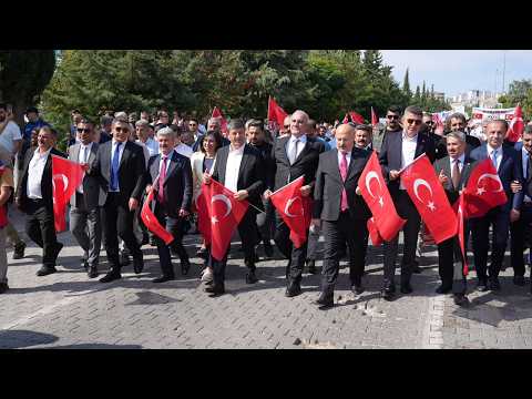 Besni Eğitim Bayramı'nda Tutdere: 'İlim ve bilim kutup yıldızıdır'