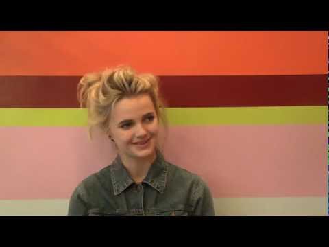 X-Factor deltagerne om at optræde med Kesi, Clemens og Yepha