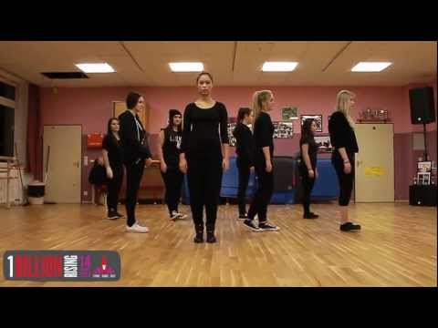 Choreographie Berlin // One Billion Rising - Dance Demo 14/02/13