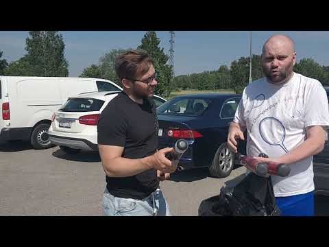 Luovutin Juha Puhtimäelle 3kpl korjattua mailaa..