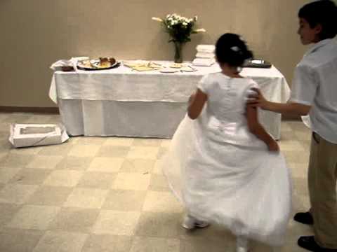 download lagu mp3 mp4 Calabrese Girl, download lagu Calabrese Girl gratis, unduh video klip Calabrese Girl