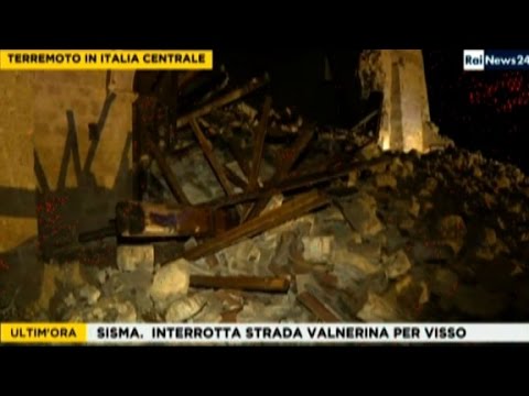 Trei seisme au lovit ITALIA: Cel puţin o persoană a murit , iar alte zeci sunt rănite